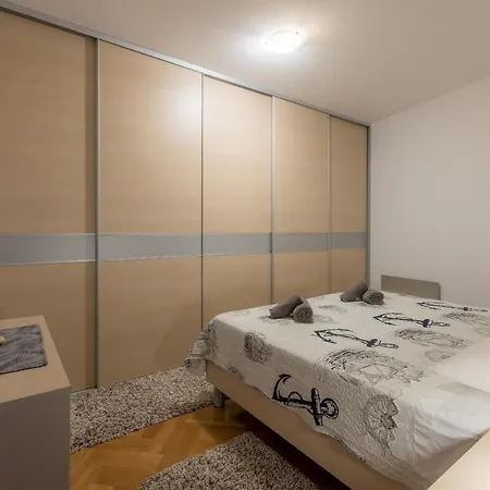 Apartament Ps *